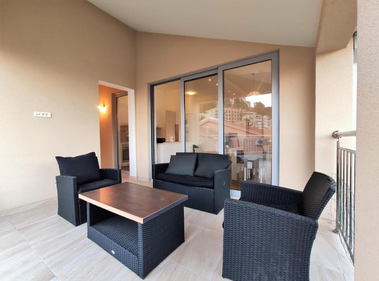 Pavlina Apartments Budva Eksteriør billede