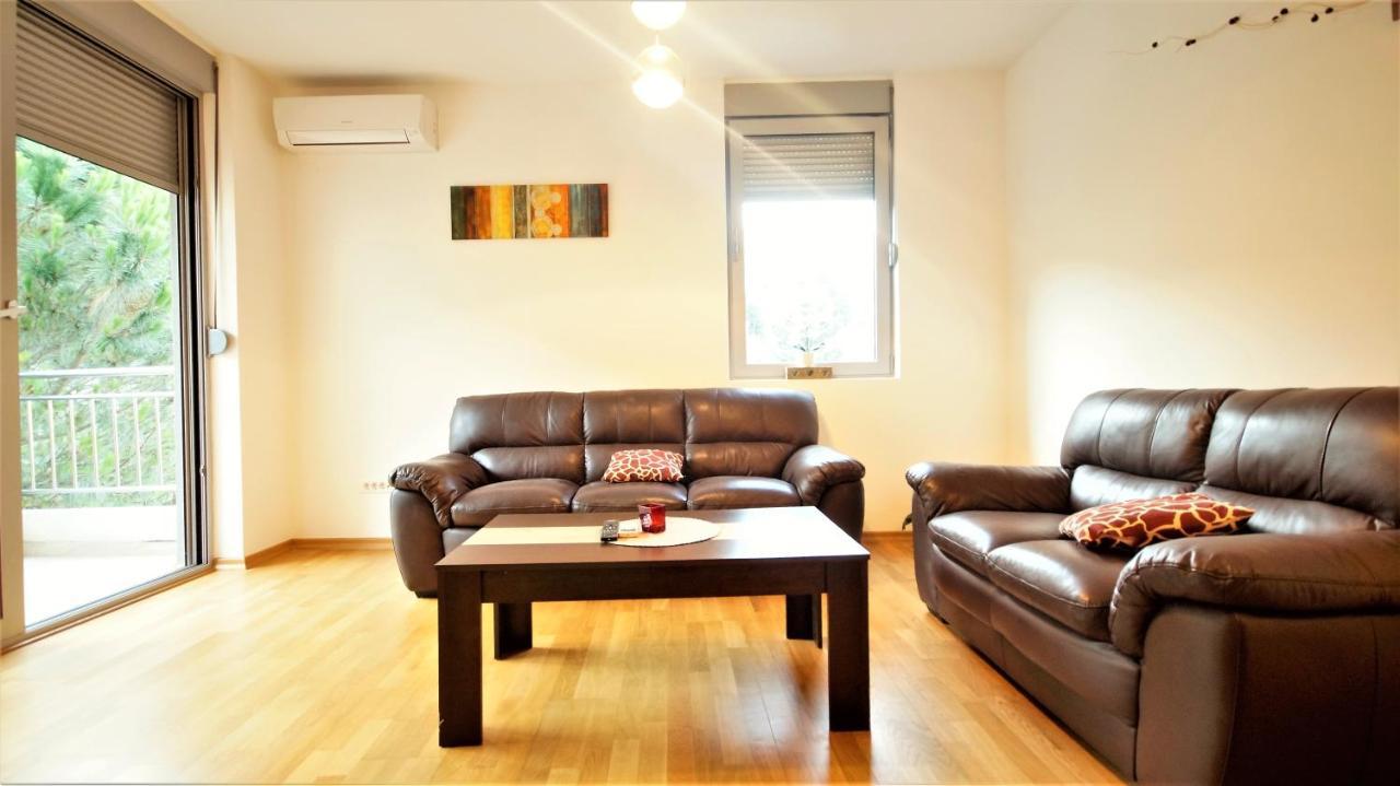 Pavlina Apartments Budva Eksteriør billede