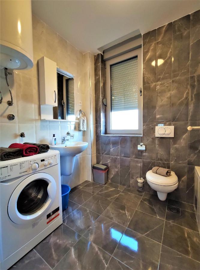 Pavlina Apartments Budva Eksteriør billede
