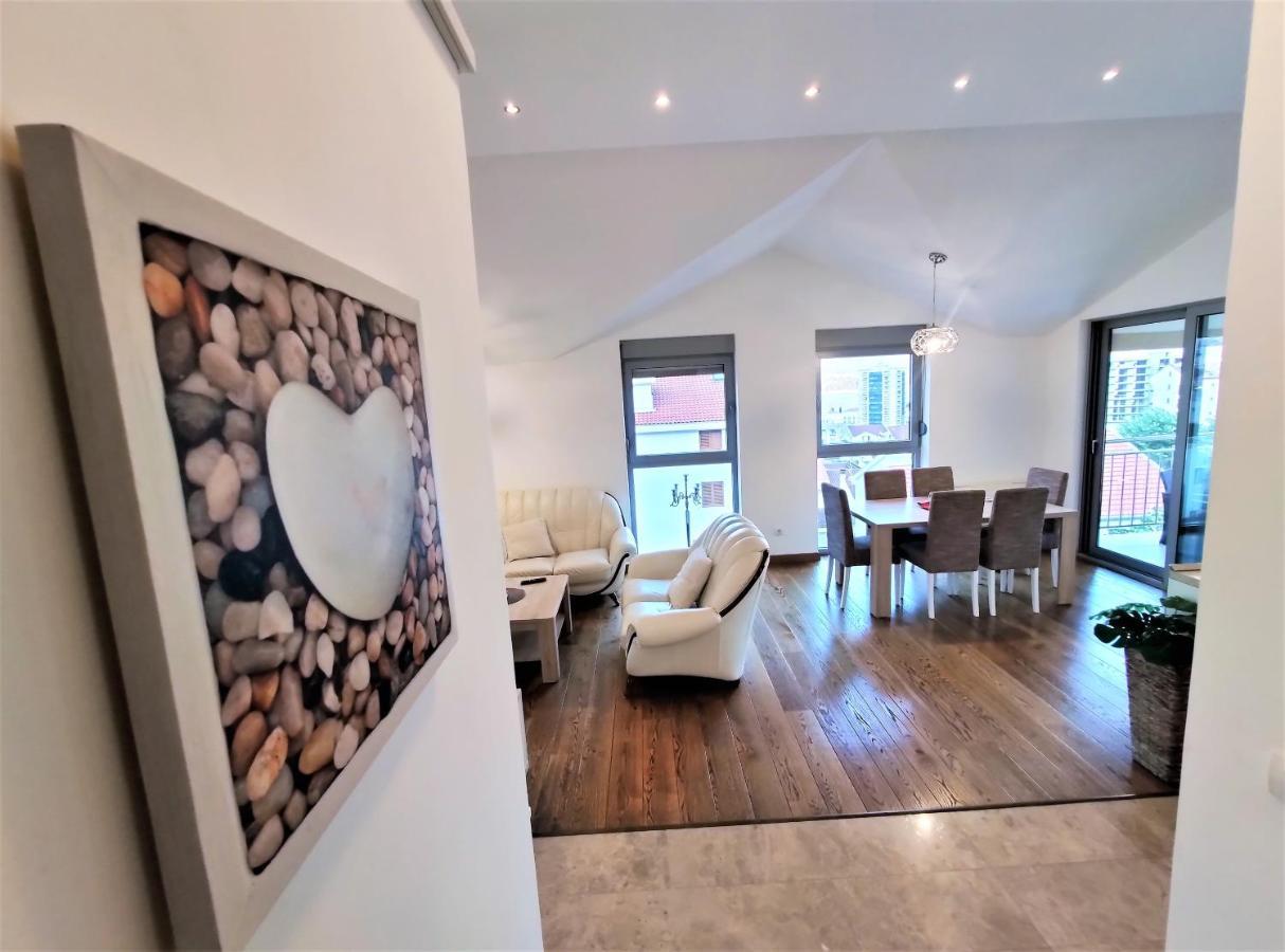 Pavlina Apartments Budva Eksteriør billede