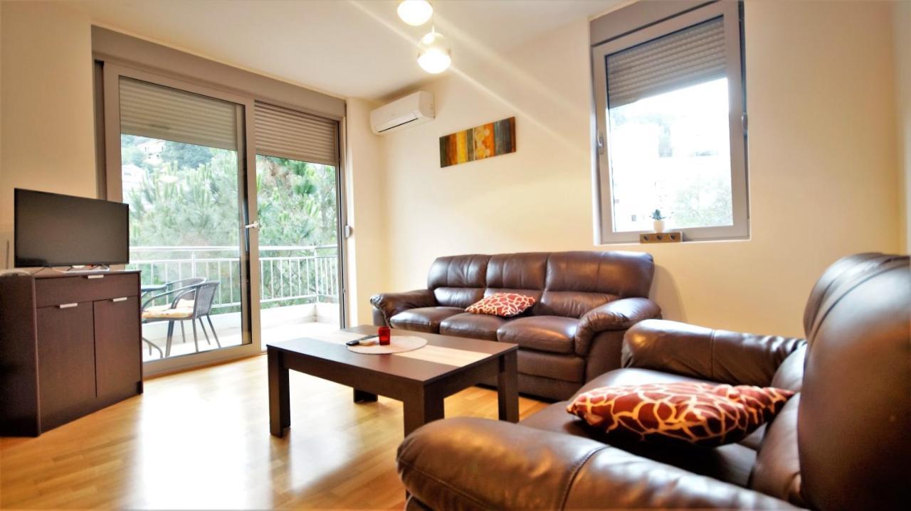 Pavlina Apartments Budva Eksteriør billede